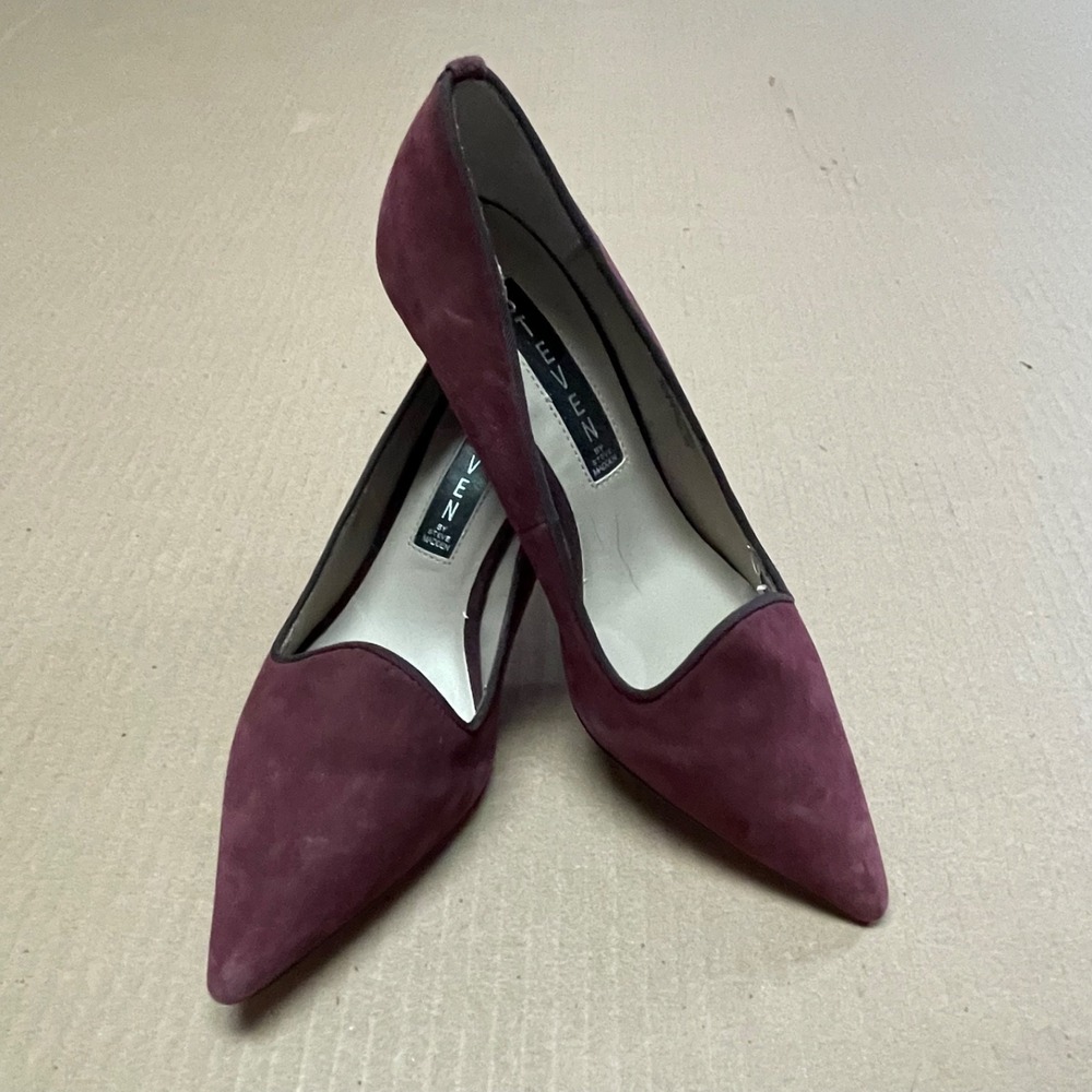 Steven by Steve Madden Corry Burgundy Suede Pointed Toe Kitten Heels Size 5M